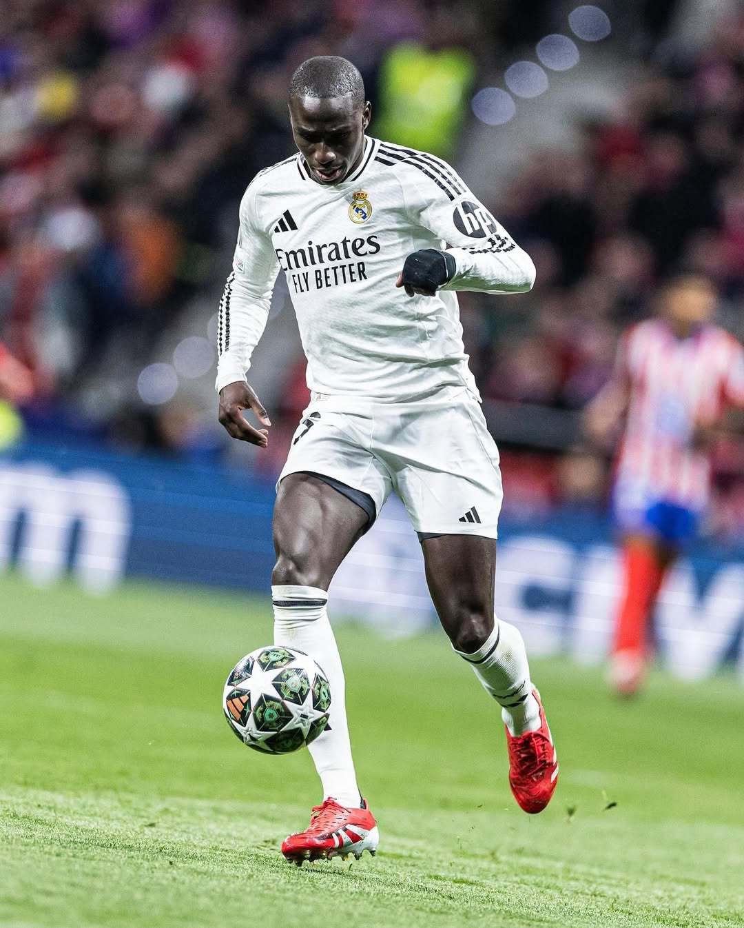 友博体育 -本菲卡发布备战花絮，集结日状态回暖，NBA常规赛任务艰巨，数据趋势出现新变化的简单介绍