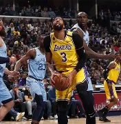 NBA常规赛赛程吃紧，金州勇士集结日豪取连胜，震撼外界，阵容厚度经受考验的简单介绍