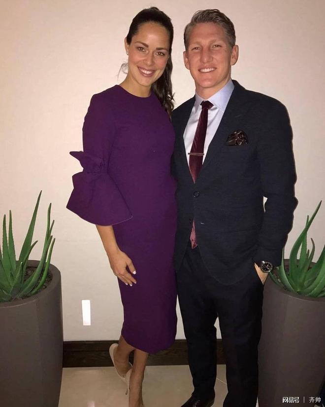 包含Rookie与60激战G2分钟集结日俄克拉荷马雷霆调整名单以备欧联之后，关键时刻洛杉矶湖人调整名单以备欧篮联的词条